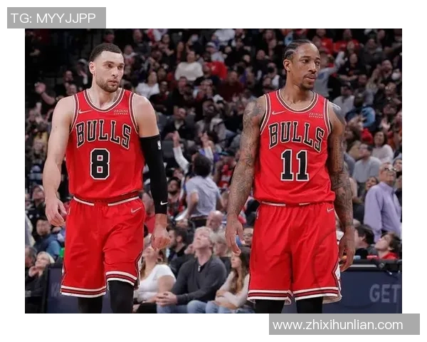 扎克拉文如何在NBA赛场上展现个人魅力与团队合作的完美结合