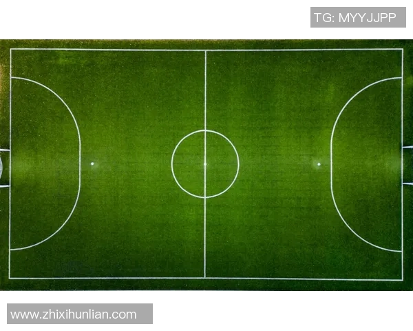 库里科与智力大学的精彩对决揭示足球战术与团队合作的完美结合